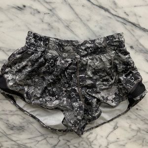 Lulu lemon hotty hot shorts